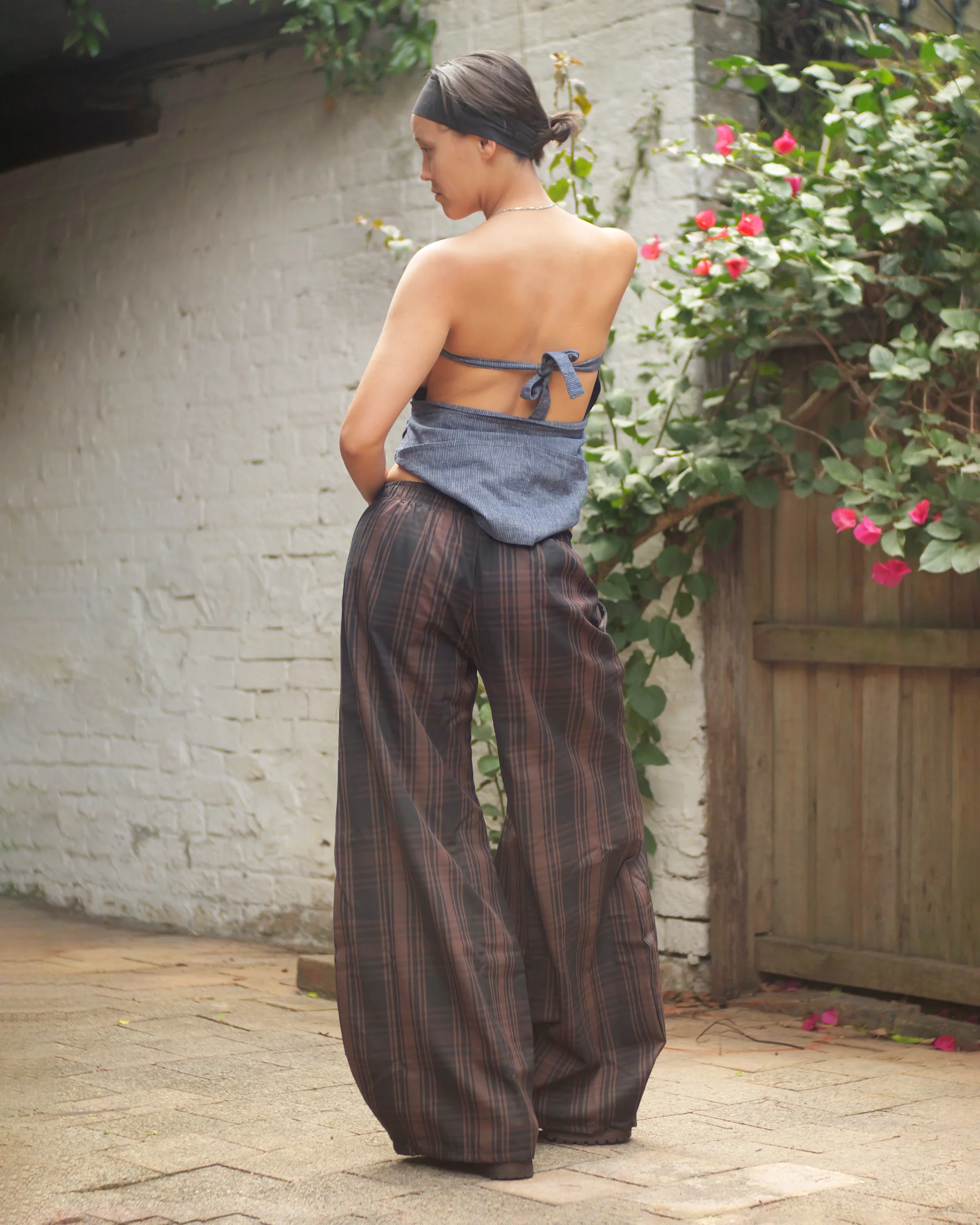 Hiro Apron in Hemp Pinstripe - Image 14